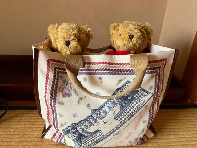 くまのぬいぐるみ